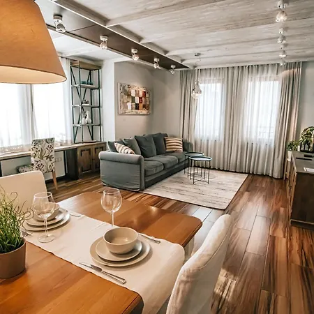 Desing Flat N2 Port - Designer - Own Parking - Streaming - 2 Baths - Wash&dry Διαμέρισμα