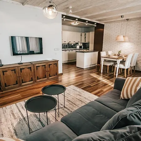 Desing Flat N2 Port - Designer - Own Parking - Streaming - 2 Baths - Wash&dry * Μπουργκάς